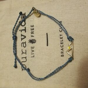 Pura vida mountain charm bracelet